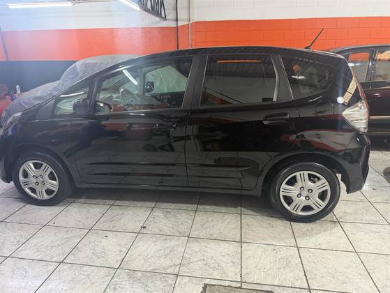 HONDA FIT 1.4 CX 16V FLEX 4P AUTOMÁTICO HONDA FIT 1.4 CX 16V FLEX 4P AUTOMÁTICO